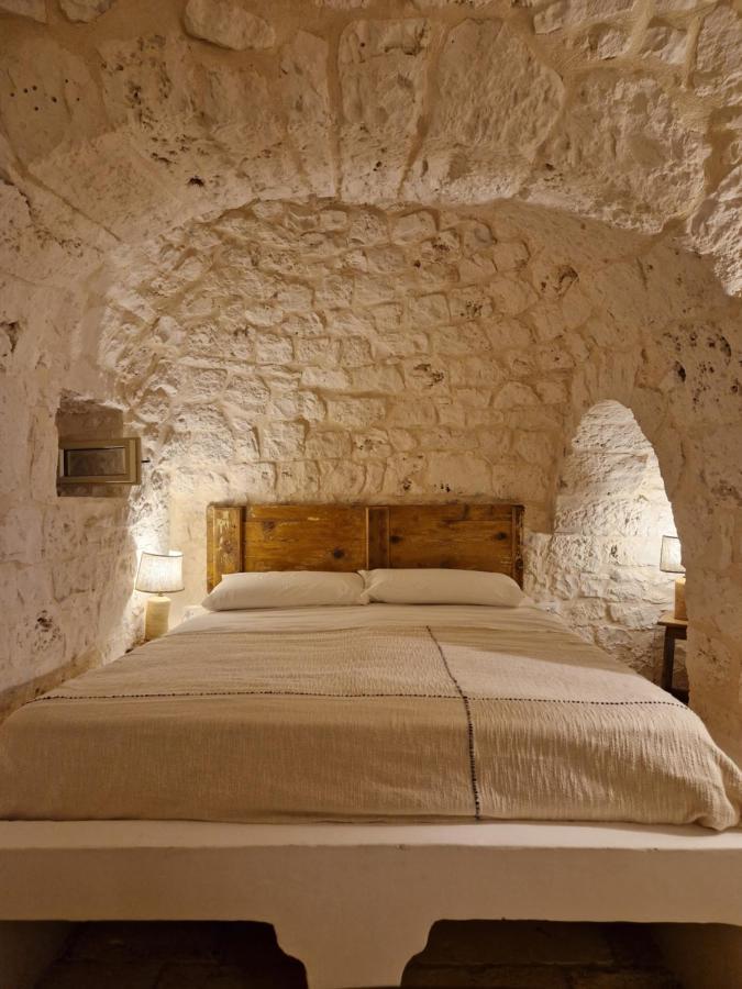 Trulli Del Bosco Bed and Breakfast Αλμπερομπέλο Εξωτερικό φωτογραφία