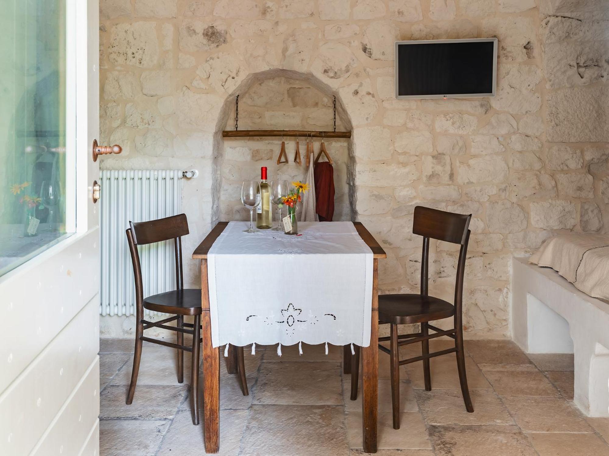 Trulli Del Bosco Bed and Breakfast Αλμπερομπέλο Εξωτερικό φωτογραφία